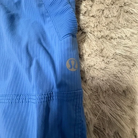 Lululemon bundle 4 pieces sz 6 - Picture 3 of 16